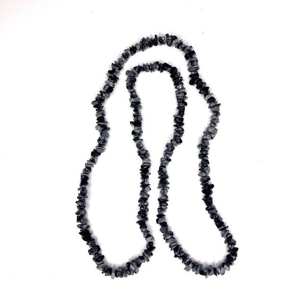 Black Gray Chip Stone Necklace Snowflake Obsidian 16” - Picture 1 of 4
